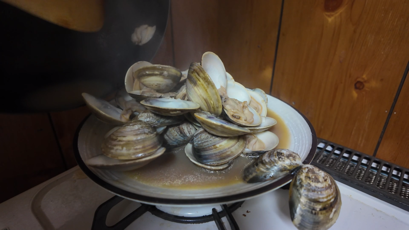 ハマグリの酒蒸し｜盛り付け｜絵画教室ロク