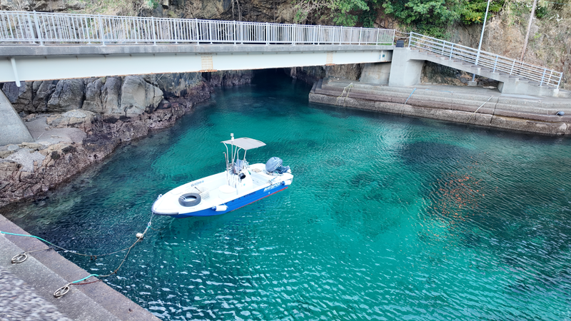 高知・松尾漁港　海老洞港