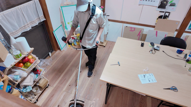 絵画教室ロク｜電動草刈り機の組み立て画像